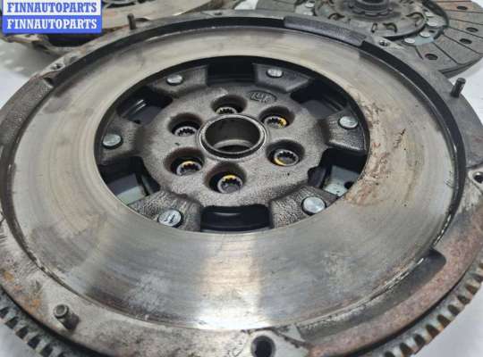 купить Маховик на Volkswagen Passat B6