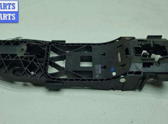 купить Корпус (держатель) ручки двери передней левой на Volkswagen Polo (c 2010)