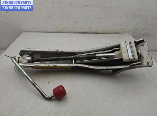 Домкрат AU1760158 на Audi A8 D2 (1994-2002)