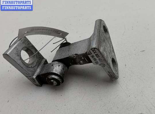 купить Петля двери задней правой на Volkswagen Passat B6