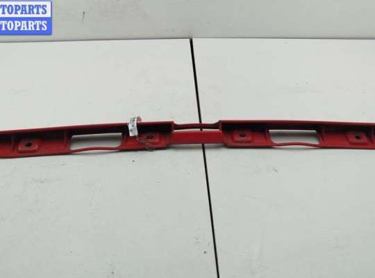 Накладка подсветки номера VG2711918 на Volkswagen Golf-3