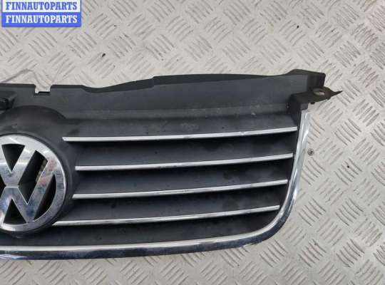 купить Решетка радиатора на Volkswagen Passat B5+ (GP)
