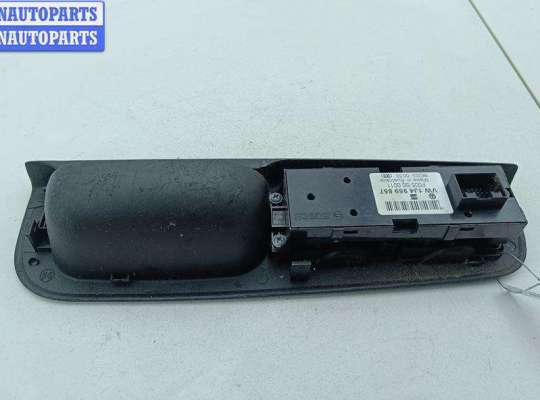 купить Блок кнопок управления стеклоподъемниками на Volkswagen Golf-4