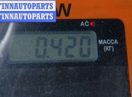 купить Подстаканник на Volkswagen Golf-4