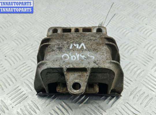 купить Подушка крепления КПП на Volkswagen Golf-4