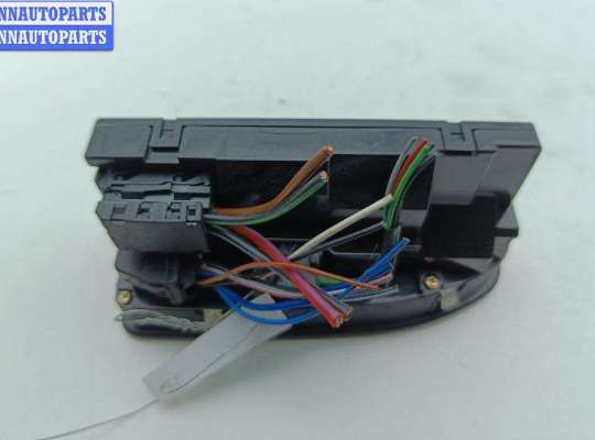 купить Блок кнопок управления стеклоподъемниками на BMW 5 E39 (1995-2003)