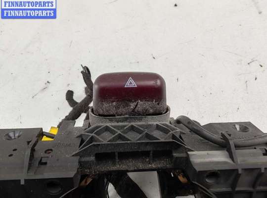 купить Переключатель подрулевой (стрекоза) на Volkswagen Sharan (1995-2000)