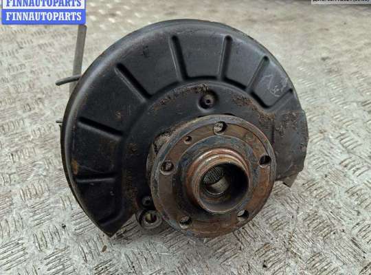 купить Ступица передняя левая на Volkswagen Passat B6