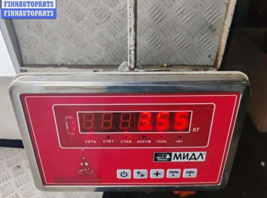 купить Рамка передняя (панель кузовная, телевизор) на Volkswagen Passat B5