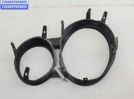 купить Уплотнитель на Mercedes E-Class W210 (1995-2002)