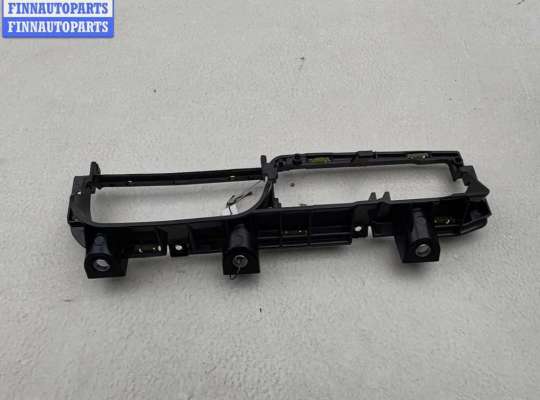 купить Ручка двери внутренняя передняя левая на Volkswagen Passat B5+ (GP)