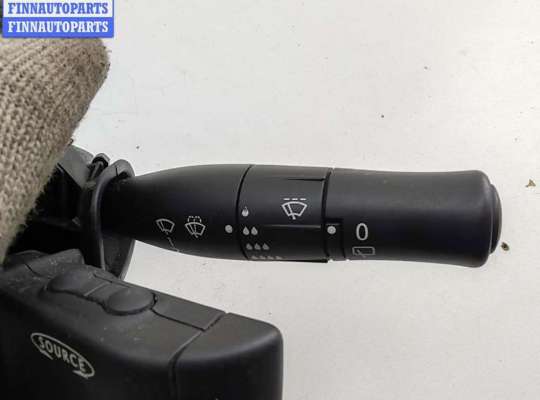 купить Переключатель подрулевой (стрекоза) на Renault Megane II (2002-2008)