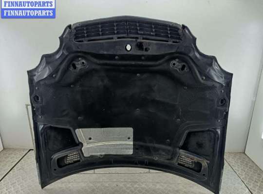 Капот на Mercedes-Benz C (W203)