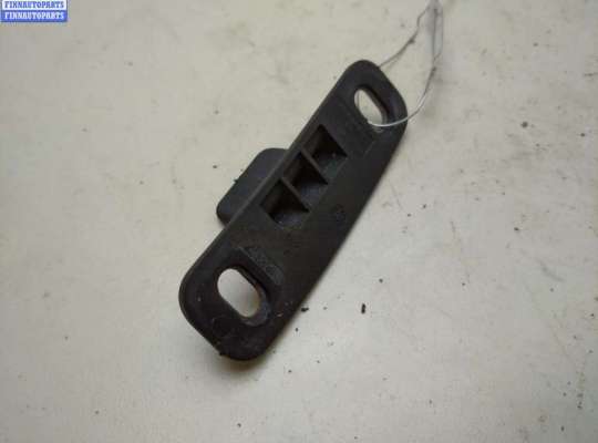 купить Ответная часть (скоба) замка двери на Mercedes Vito-2 / Viano W639 (2003-2014)
