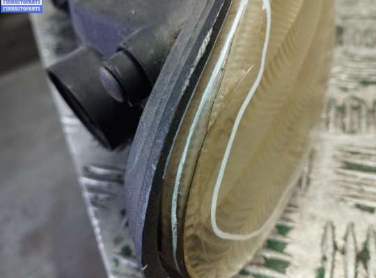 купить Фара правая на Chrysler Voyager (1996-2000)