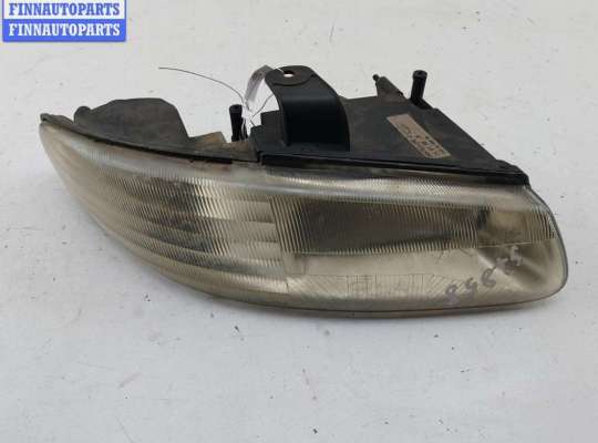 купить Фара правая на Chrysler Voyager (1996-2000)