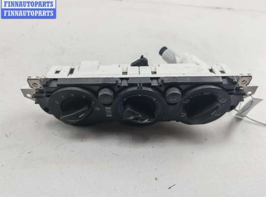 Купить Переключатель отопителя на Ford Focus II (2004-2011) Переключатель отопителя FO2039628 на Ford Focus II (2004-2011)