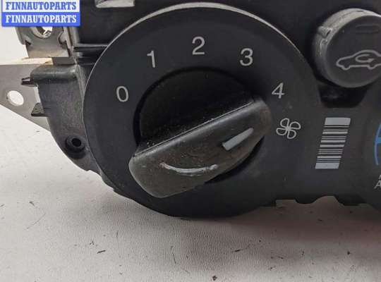 купить Переключатель отопителя на Ford Focus II (2004-2011)