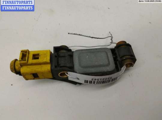 Датчик удара (Airbag) AU1539771 на Audi A4 B6 (2001-2004)