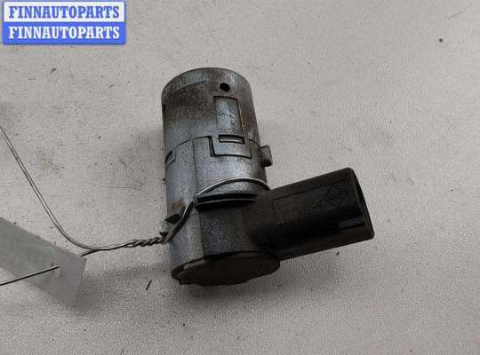 купить Датчик парковки (парктроник) передний на Mercedes B-Class W245 (2005-2011)