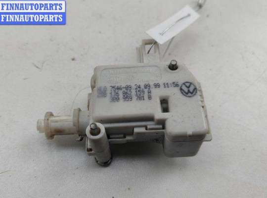 Активатор (привод) замка багажника VG2576374 на Volkswagen Golf-4