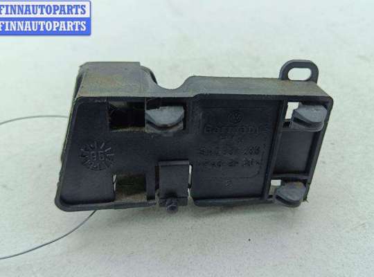 купить Ручка двери внутренняя передняя правая на Volkswagen Passat B4