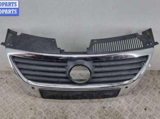 купить Решетка радиатора на Volkswagen Passat B6