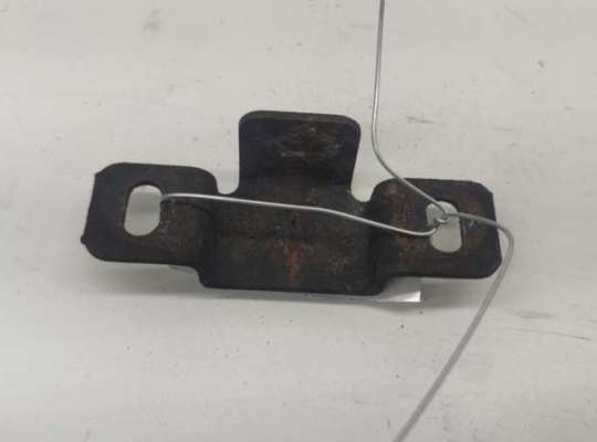 купить Кронштейн радиатора на Audi A6 C5 (1997-2005)