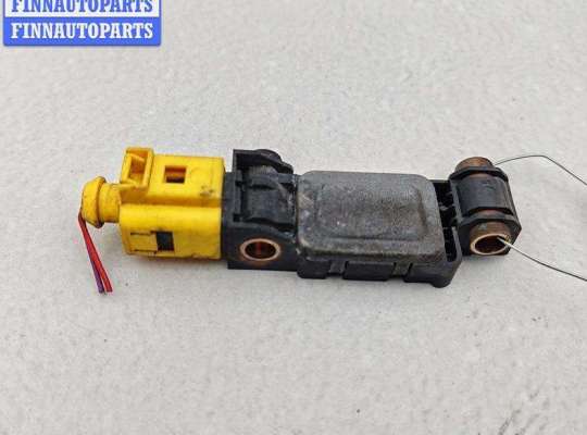 купить Датчик удара (Airbag) на Audi A4 B6 (2001-2004)