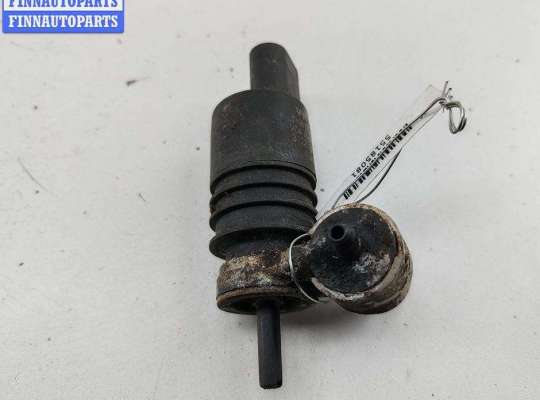 купить Насос (моторчик) омывателя стекла на Volkswagen Passat B6