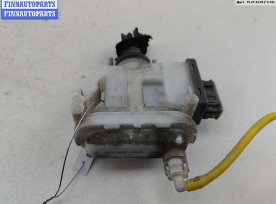Активатор (привод) замка двери передней правой VG2390066 на Volkswagen Passat B4