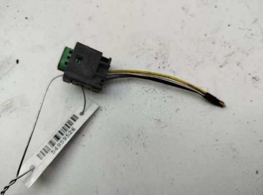 Разъем (фишка) проводки OP2202713 на Opel Vectra C (2002-2008)