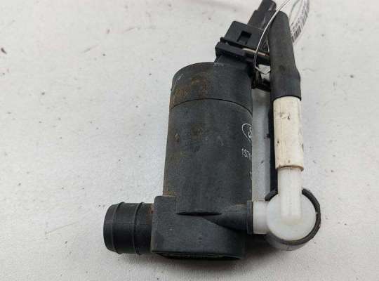 купить Насос (моторчик) омывателя стекла на Ford Mondeo III (2000-2007)