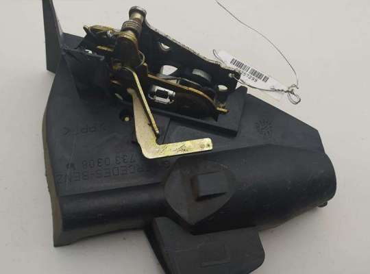 купить Замок двери задней левой на Mercedes E-Class W210 (1995-2002)