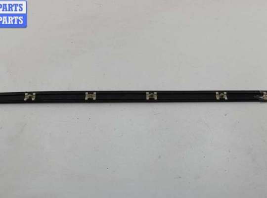 купить Молдинг двери передней левой на BMW 5 E39 (1995-2003)