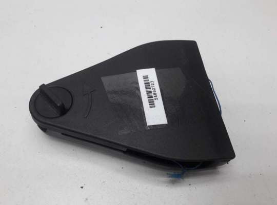 Кронштейн крепления VG2187443 на Volkswagen Passat B5