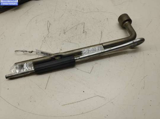 купить Ключ колесный (балонный) на Kia Rio (2005-2011)