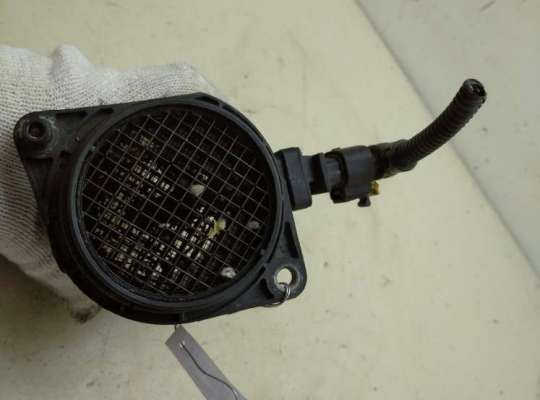 купить Расходомер (измеритель потока воздуха) на Fiat Stilo