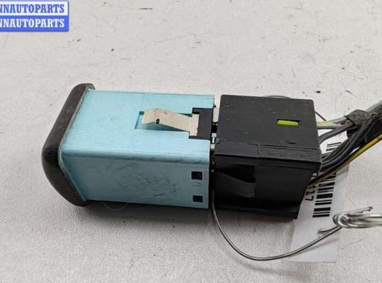 купить Кнопка обогрева сидений на Opel Astra G (1998-2004)