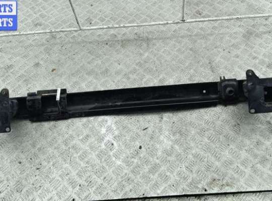 купить Усилитель бампера переднего на Peugeot 307