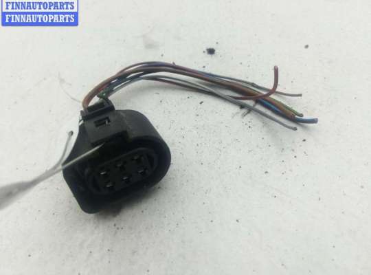 купить Разъем (фишка) проводки на Audi A4 B6 (2001-2004)