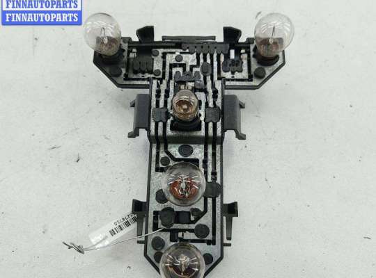 Плата фонаря заднего левого VG2750807 на Volkswagen Golf-4