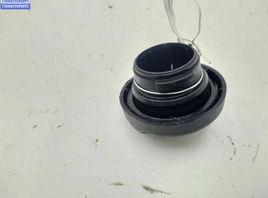 Крышка (пробка) маслозаливная