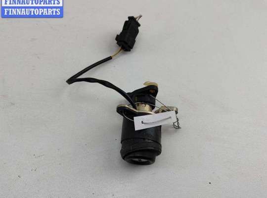 Кнопка открывания багажника AU1728332 на Audi 80 B4 (1991-1996)