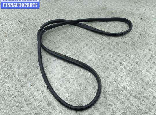 купить Уплотнитель двери задней правой на Peugeot 308 T7 (2007-2013)