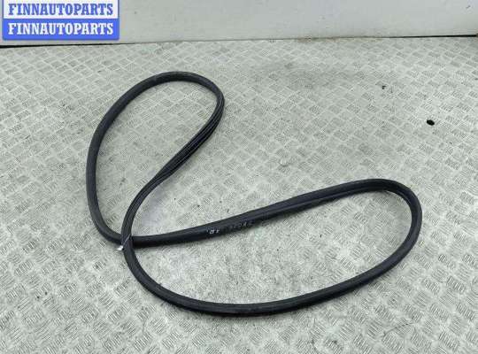 купить Уплотнитель двери задней правой на Peugeot 308 T7 (2007-2013)