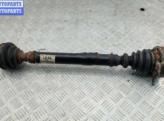 Полуось передняя правая AU1699264 на Audi A6 C5 (1997-2005)