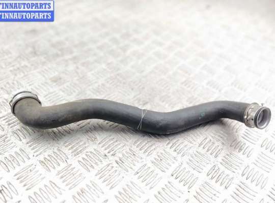 купить Патрубок радиатора на Mercedes C-Class W204 (2007-2015)