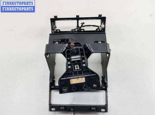 купить Рамка магнитолы на Ford Mondeo III (2000-2007)