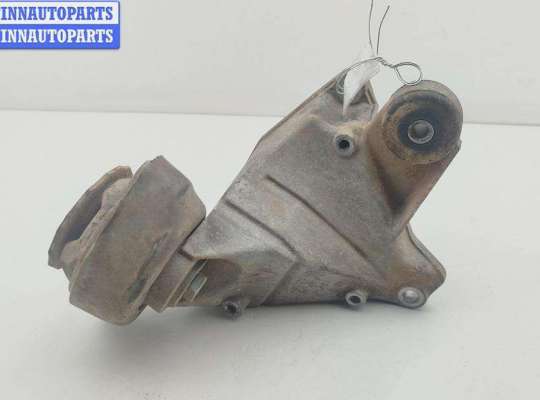 купить Кронштейн КПП опорный на Volkswagen Passat B5+ (GP)